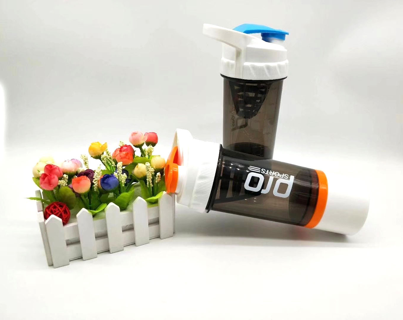 500ml multifunctional plastic shaker bottle